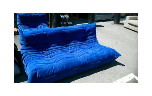 CANAPE TOGO BLEU LIGNE ROSET (4000E NEUF)