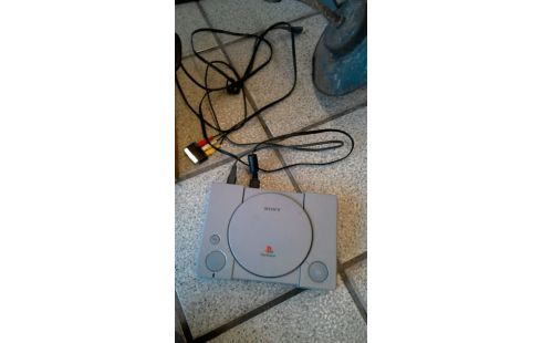 CONSOLE DE JEUX PS1 SANS MANETTE