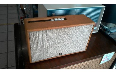 RADIO LA VOIX DE SON MAITRE TRANSISTOR VINTAGE