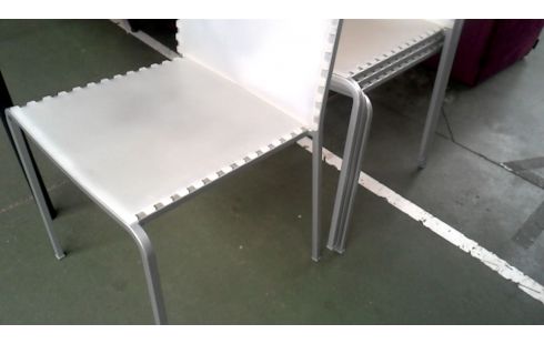 4 CHAISES DESIGN GRIS METAL PVC