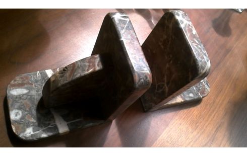 BOEKENSTEUN BELGISCHE MARMER