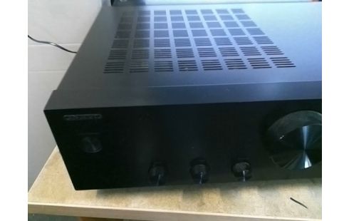 AMPLIFICATEUR ONKYO A-9010 (TEST OKAY)