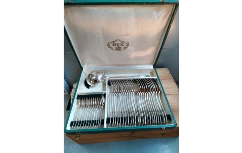 MENAGERE METAL ARGENTE