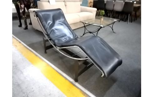 CHAISE LONGUE LE CORBUSIER LC4