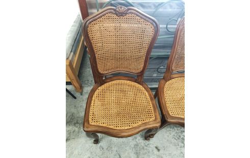 3 CHAISES CANAGE + 1 A REFAIRE BOIS