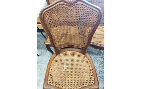 3 CHAISES CANAGE + 1 A REFAIRE BOIS