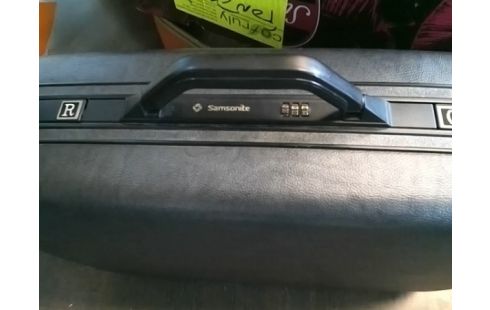 VALISE SAMSONITE SANS CLE SANS CODE