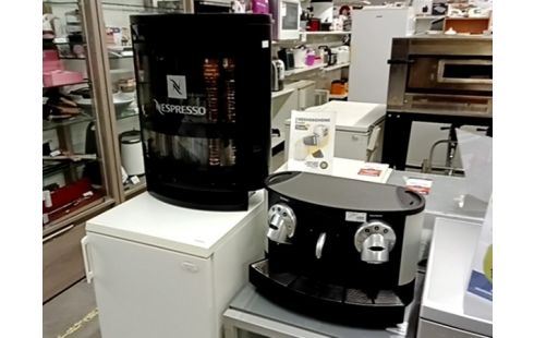 CAFETIERE PRO NESPRESSO