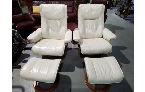 FAUTEUIL RELAX CUIR BEIGE +REPOSE PIED