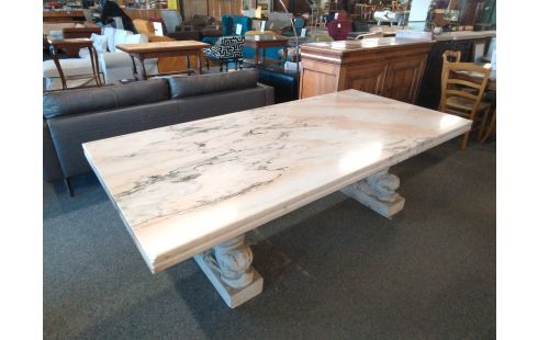 TABLE MARBRE PIEDS POISSONS
