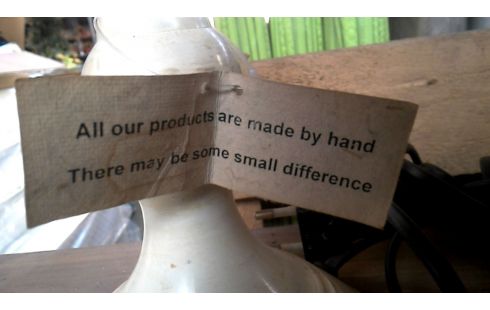 TAFELLAMP METAAL ECRU BORDEAUX KAP