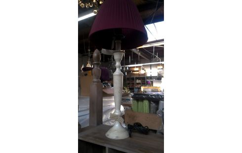 TAFELLAMP METAAL ECRU BORDEAUX KAP