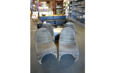CHAISE DESIGN ROTIN LOT DE 4