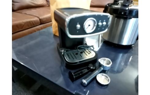 CAFETIERE EXPRESSO SILVERCREST