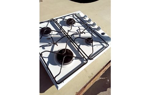 PLAQUE DE CUISSON WHIRLPOOL GAZ BOUTEILLE + ACC RES