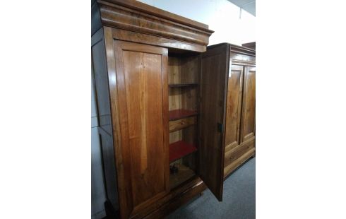 ARMOIRE LOUIS PHILIPPE