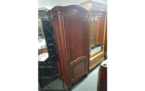 BONNETIERE STYLE REGENCE