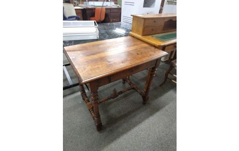 TABLE 1 TIROIR CHENE