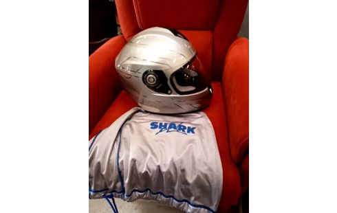 CASQUE MOTO SHARK TAILLE XL HOUSSE RSV