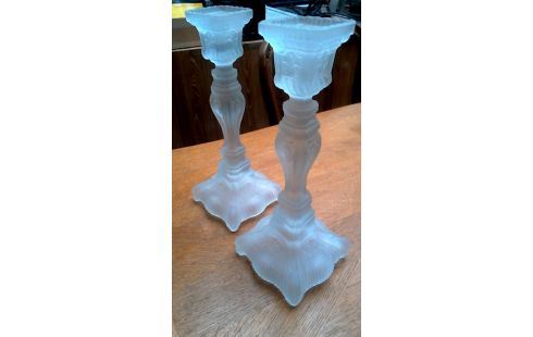 KANDELAAR MAT GLAS LOT