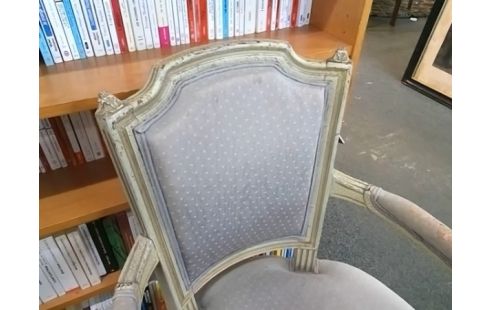 FAUTEUIL STYLE LOUIS XVI