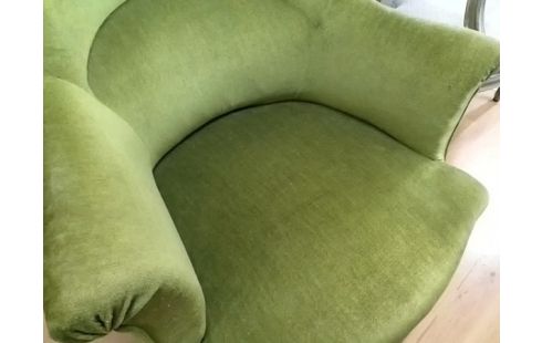 FAUTEUIL CRAPAUD VERT (1 TROU USURE)