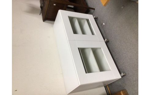 MEUBLE BLANC 2 P VITRÉ