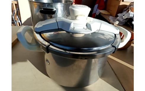 COCOTTE MINUTE SEB CLIPSO