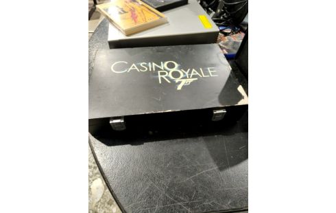 MALETTE DE POKER CASINO ROYALE