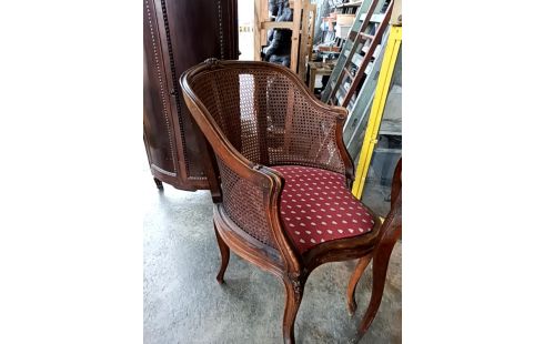 FAUTEUIL CANNAGE DE STYLE