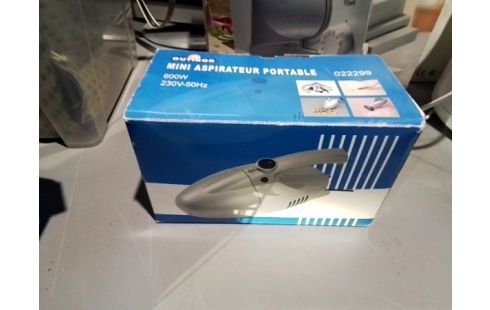 ASPIRATEUR MINI PORTABLE OUTIROR