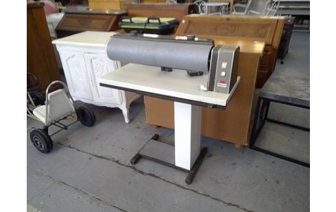 FER CALENDEUSE BAUKNECHT