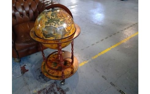 BAR GLOBE MAPPEMONDE