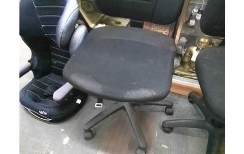 FAUTEUIL DE BUREAU NOIR (QLQS TACHES)