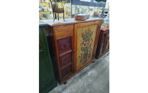 ARMOIRE / BUFFET