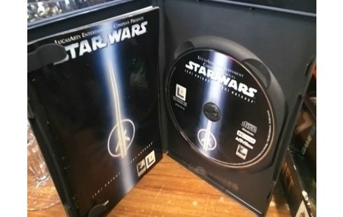 Star Wars Jedi Knight II: Jedi Outcast / PC .