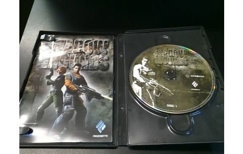 SHADOW GROUNDS / PC .