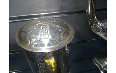 BOITE ARGENTE ORIENTALE