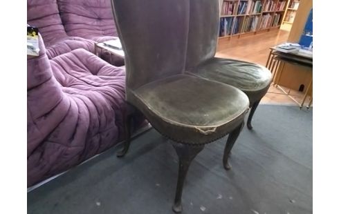 FAUTEUIL VINTAGE VERT (abimé)