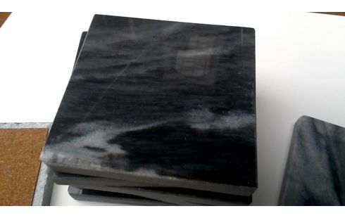 ONDERZETTER LOT VAN 8