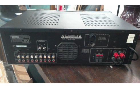 AMPLI TEAC A-R600