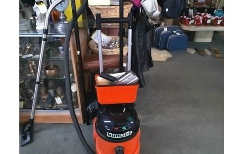 ASPIRATEUR NUMATIC PVT390A