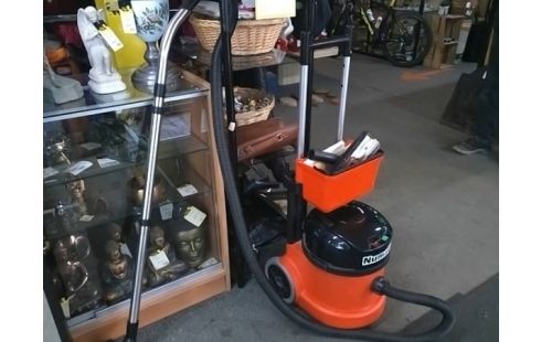 ASPIRATEUR NUMATIC PVT390A