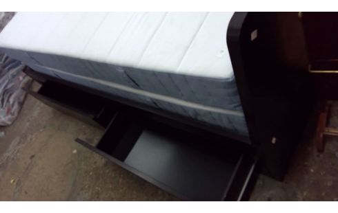 LIT BANQUETTE IKEA + 2 MATELAS