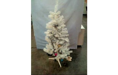 WEIHNACHTSBAUM WEIß KÜNSTLICH <LIV&BO>