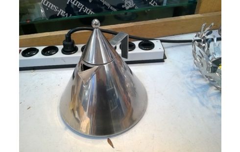 BOUILLOIRE ALESSI DANS SON JUS