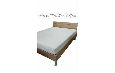 BED 160X200 IKEA NOTENLAAR LOOK MET MATRAS