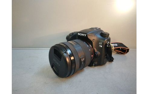sony alpha 77 II + accessoires alpha II