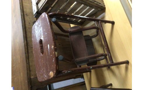 MARCHEPIED PEINT BORDEAU