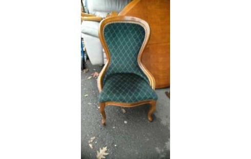 FAUTEUIL MERISIER TISSU VERT
